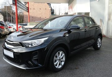 Kia Stonic 1,2 Edition7- 1.Hd Klima SHZ PDC Alu 33Tk 33.000 km 12.999 &euro; Neuss 41462
