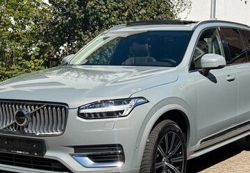 Volvo XC90 118.000 km 40.940 &euro; Düsseldorf 40468