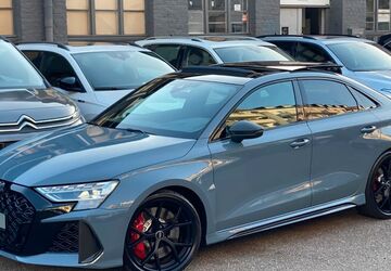 Audi RS3 14.503 km 59.900 &euro; Düsseldorf 40233