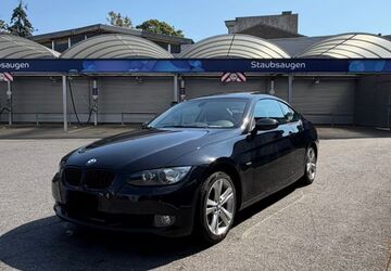 BMW 320 167.000 km 4.500 &euro; Düsseldorf 40233