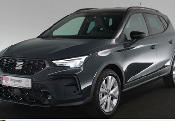 Seat Arona 6.886 km 28.990 &euro; Krefeld 47803