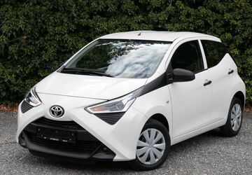 Toyota Aygo (X) 40.000 km 9.400 &euro; Mönchengladbach 41063