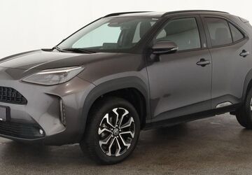 Toyota Yaris Cross 30.000 km 23.484 &euro; Düsseldorf 40233