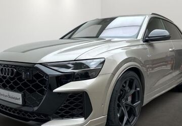 Audi RSQ8 5.000 km 168.980 &euro; Düsseldorf 40233