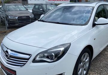 Opel Insignia 95.000 km 8.830 &euro; Düsseldorf 40231