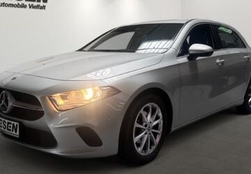 Mercedes-Benz A 180 26.620 km 19.990 &euro; Neuss 41464