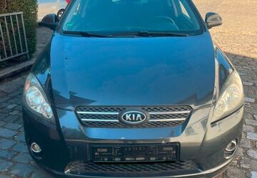 Kia ceed Sportswagon 247.600 km 1.950 &euro; Düsseldorf 40597
