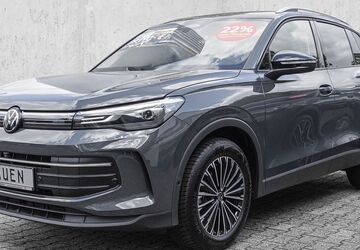 VW Tiguan 9.900 km 39.990 &euro; Meerbusch 40670