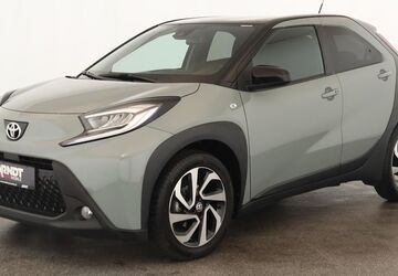 Toyota Aygo (X) 28.500 km 16.984 &euro; Düsseldorf 40233