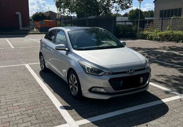 Hyundai i20 102.658 km 7.800 &euro; Viersen 41748