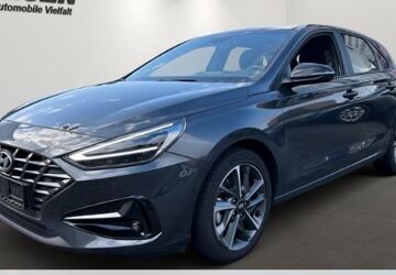 Hyundai i30 17.551 km 19.590 &euro; Mönchengladbach 41061