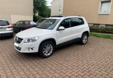 VW Tiguan 240.000 km 8.500 &euro; Düsseldorf 40225