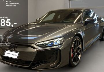 Audi RS e-tron GT 7.500 km 157.890 &euro; Krefeld 47805