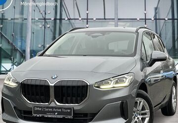 BMW 216 Active Tourer 10.900 km 31.390 &euro; Mönchengladbach 41066