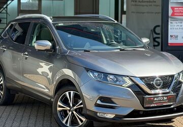 Nissan Qashqai 117.000 km 15.490 &euro; Neuss 41462