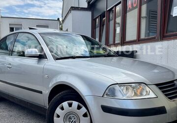 VW Passat 129.514 km 4.449 &euro; Mönchengladbach 41066