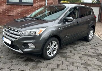Ford Kuga 108.615 km 11.900 &euro; Hückelhoven 41836