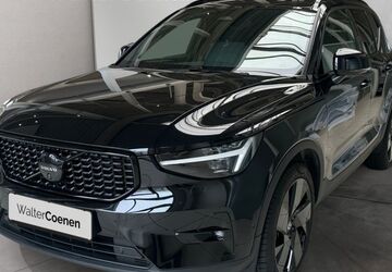 Volvo XC40 16.697 km 35.900 &euro; Mönchengladbach 41068