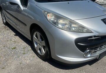 Peugeot 207 119.100 km 3.999 &euro; Düsseldorf 40231