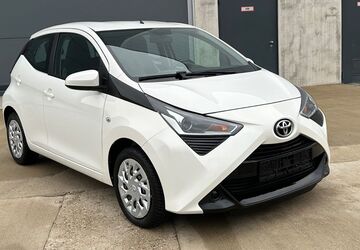 Toyota Aygo (X) 115.000 km 6.990 &euro; Neuss 41460