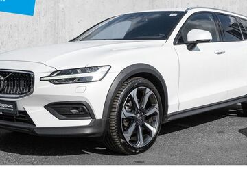 Volvo V60 Cross Country 24.501 km 33.440 &euro; Düsseldorf 40474
