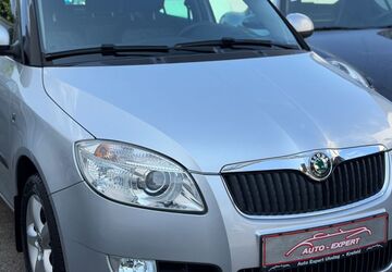 Skoda Fabia 94.000 km 6.990 &euro; Krefeld 47807