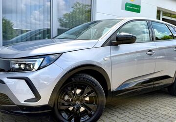 Opel Grandland (X) 10.600 km 25.250 &euro; Viersen 41748