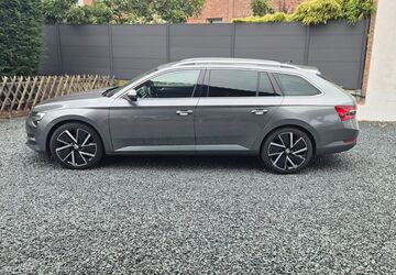 Skoda Superb 60.000 km 25.999 &euro; Willich 47877