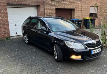 Skoda Octavia 220.000 km 5.200 &euro; Bedburg 50181