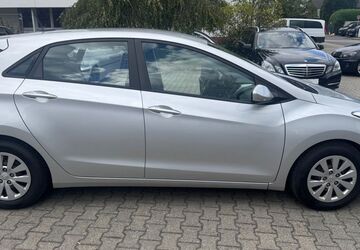 Hyundai i30 86.000 km 8.700 &euro; Meerbusch 40668