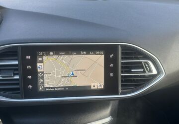Peugeot 308 149.000 km 4.990 &euro; Viersen 41749