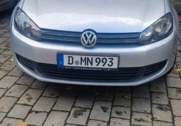 VW Golf 38.065 km 6.800 &euro; Düsseldorf 40233